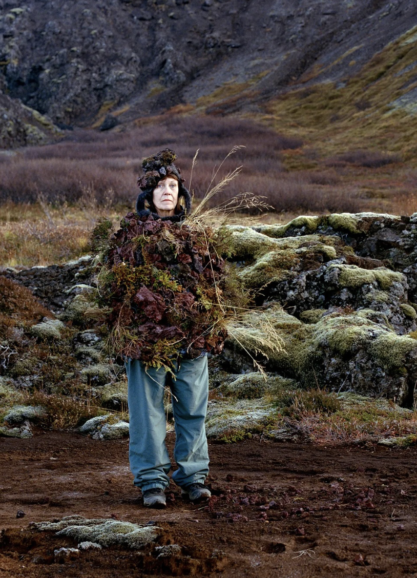 Eh la vieille pour qui tu te prends ?! 